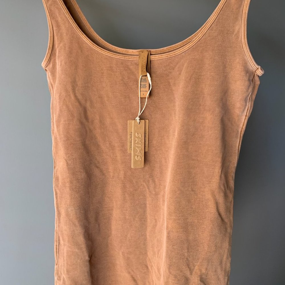 SKIMS NEW VINTAGE SCOOP NECK TANK | PENNY SMALL *No longer available online*